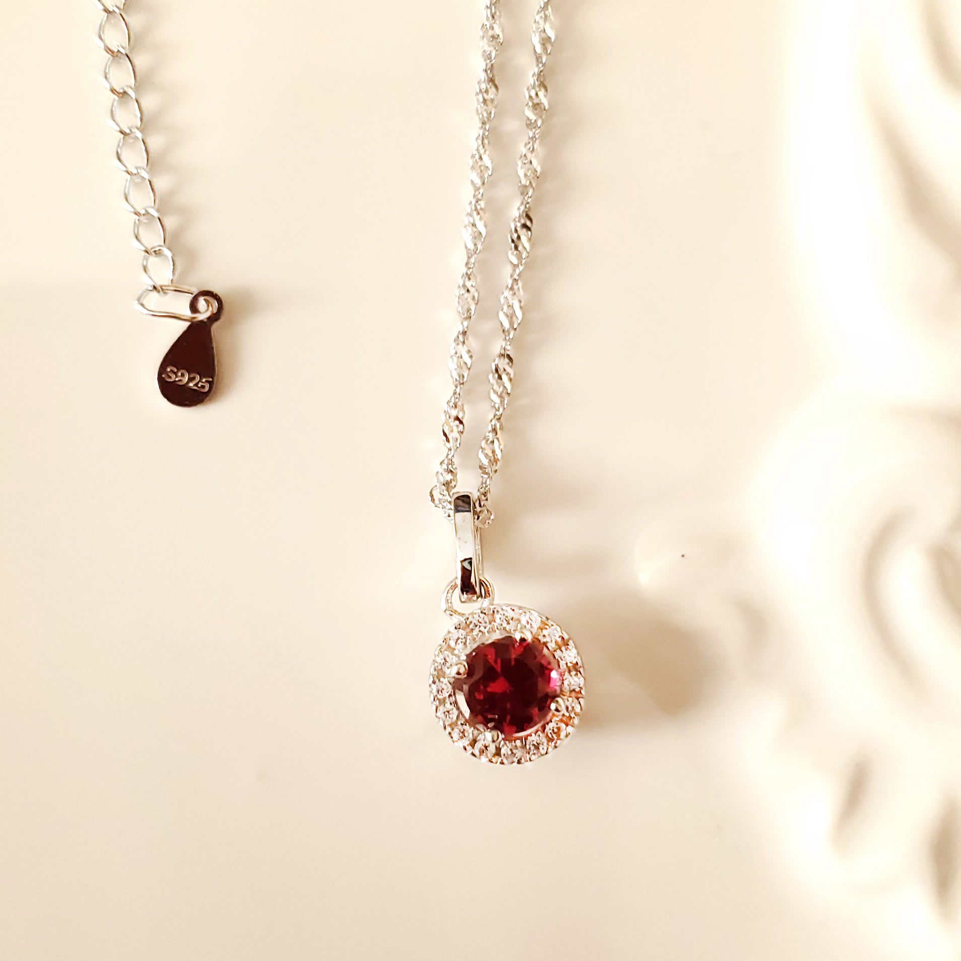 Women's Great Quality Rhodium Plated Round-cut Ruby Gemstone Necklace